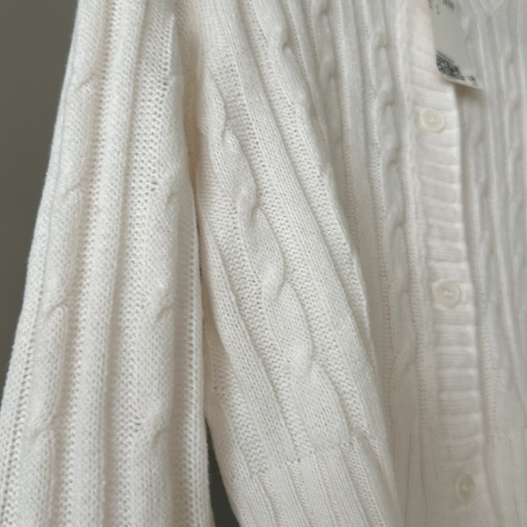 White Button Down Cardigan H&M - Picture 4 of 6